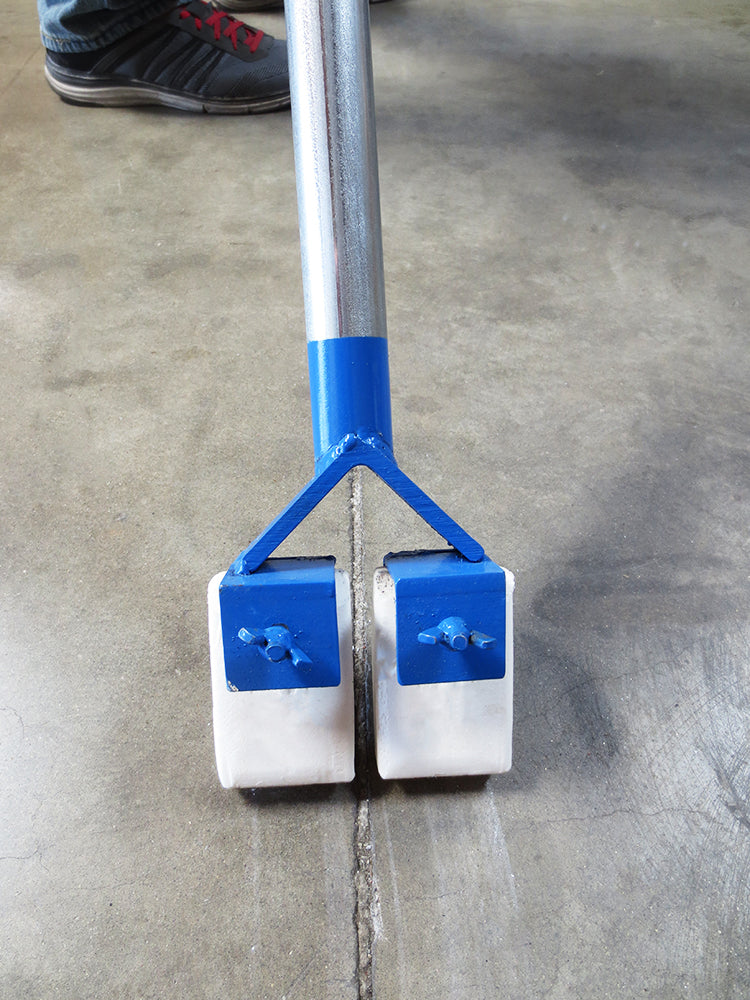 The Control Joint Soaper is an innovative new way to make clean up while laying down control joint filler much easier.
